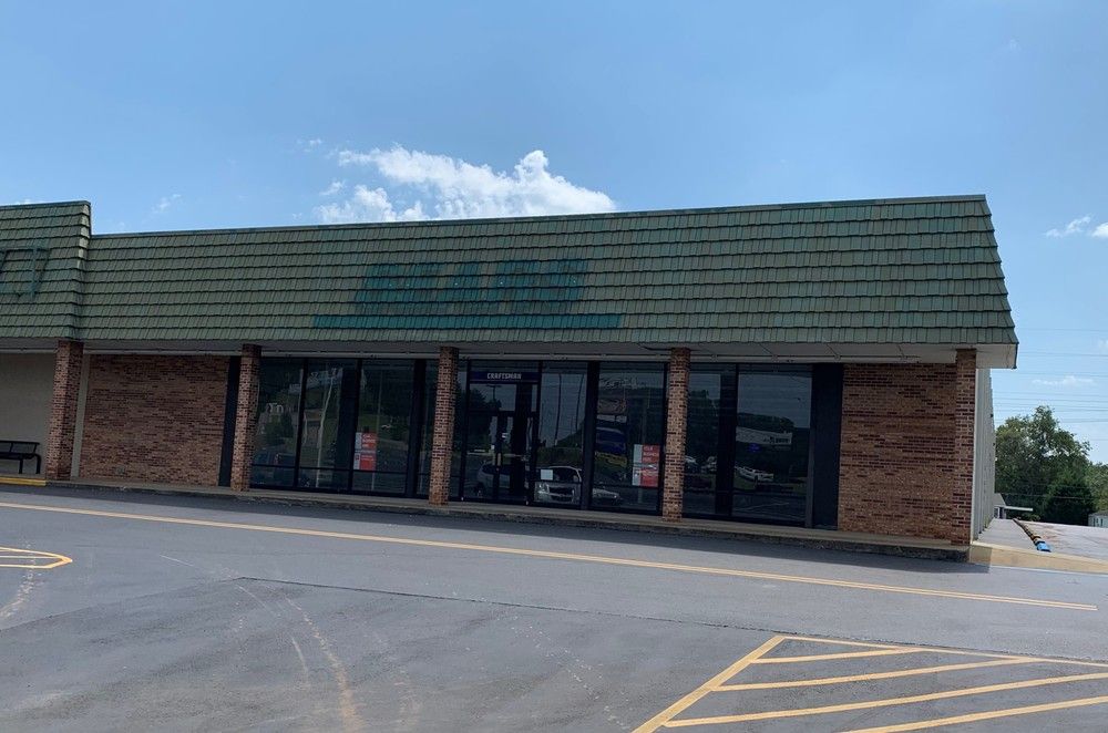 Fort Williams Square - Sylacauga, AL: 1301-1395 W Fort William St, Sylacauga, AL 35150